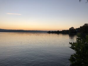Sonnenuntergang am See in Uerikon ZH